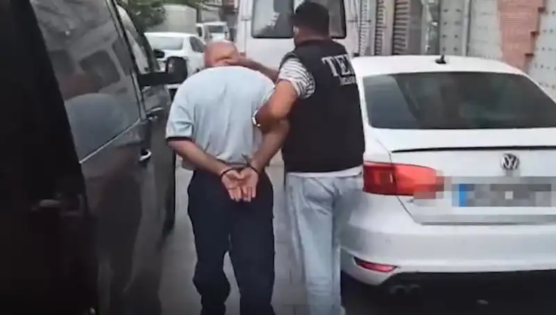 FETÖ'nün İzdivaç Ekibi, Operasyonla Gözaltına Alındı: Yüzlerce Kişi Etkilendi