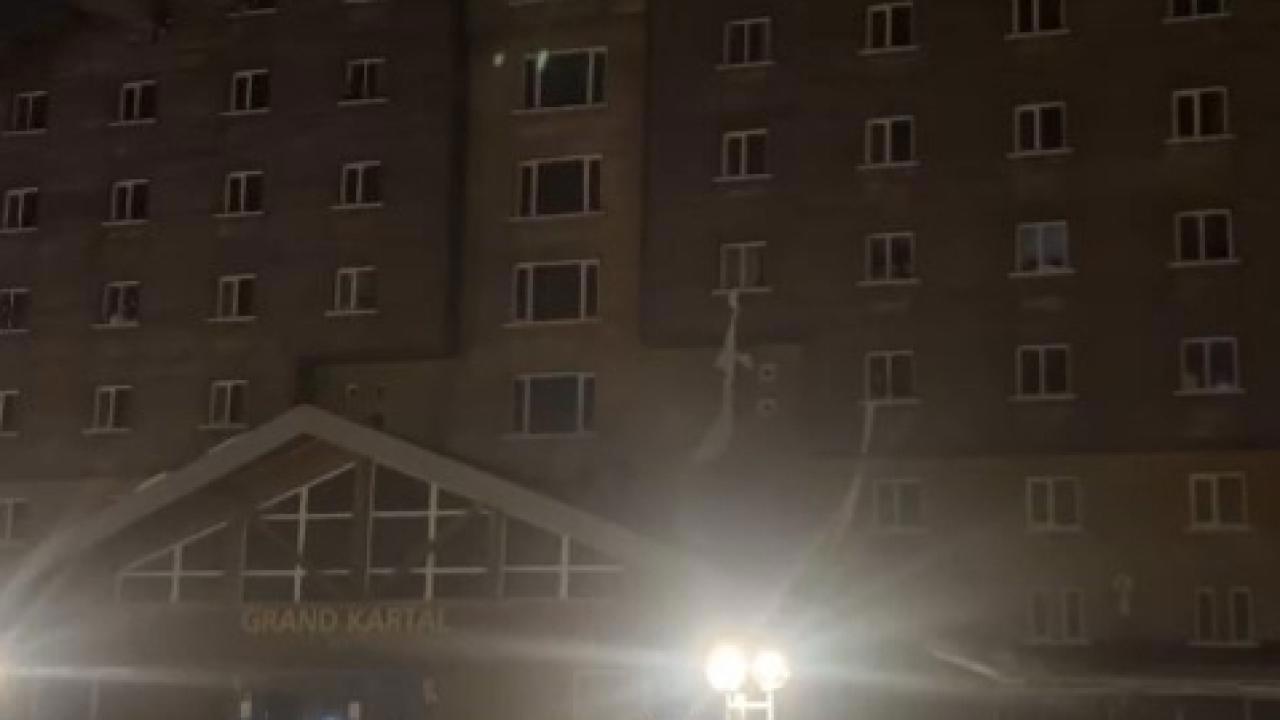 Çarşaflarla Kurtulanlar Otel Yangınından İyi Kurtuldular