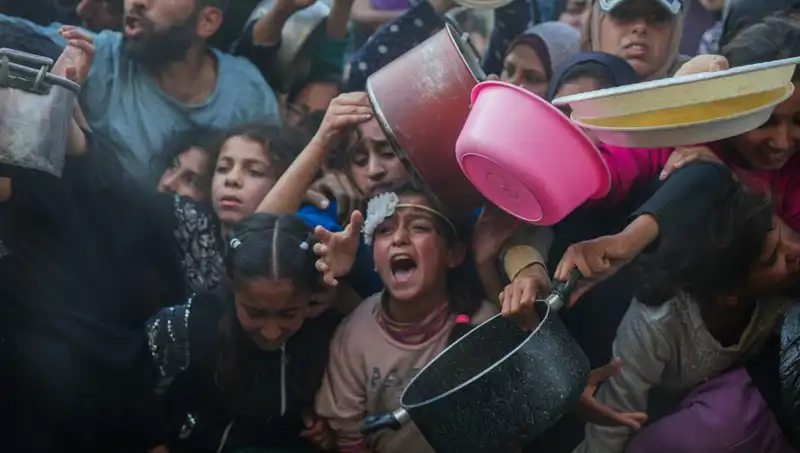 Gazze’de Açlık Krizi: Un Stokları Tükendi, Halk Tehlikede!