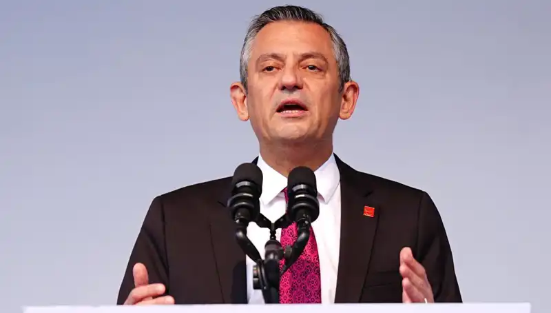 Özel'den Komutanların Dava Kararına Sert Tepki: Adaletin Neresindeyiz?