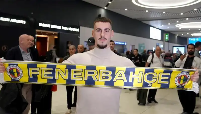 Fenerbahçe Mimovic ile Yeni Bir Döneme Adım Atıyor