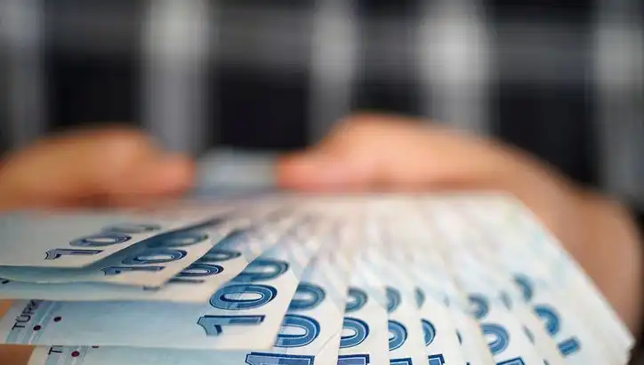 Emekli Promosyonları 2025: Hangi Banka Ne Kadar Ödeme Yapıyor?
