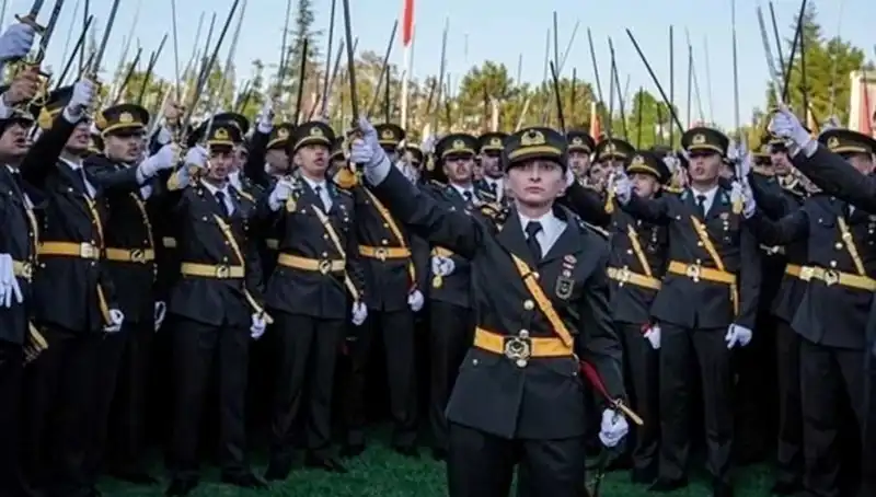 Kılıçlı Yemin: İkinci Emeklilik Sürecinde Yeni Bir Dönem Başlıyor
