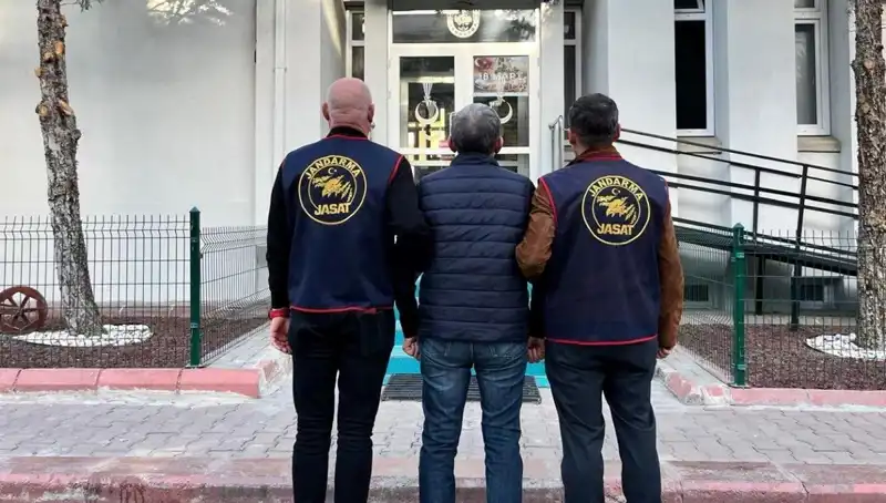MİT TIR'larındaki Gizemli Dönemin Emniyet Müdürü: Firari FETÖ'cü Yakalandı