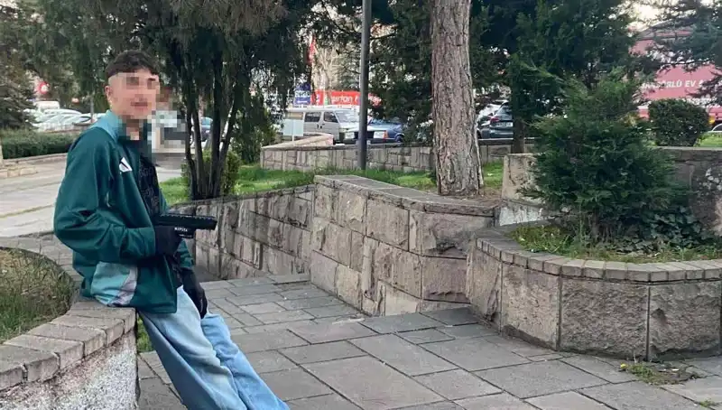 Yol Verme Kavgası Facia ile Sonuçlandı: Üç Kardeş ve Baba Tutuklandı
