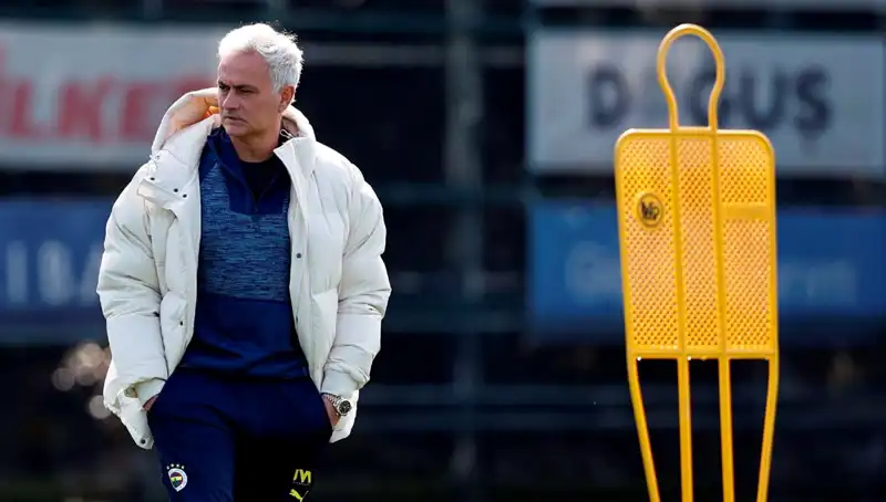 Mourinho'nun Gizemli Bir Numarası: Futbolda Devrim Olacak mı?