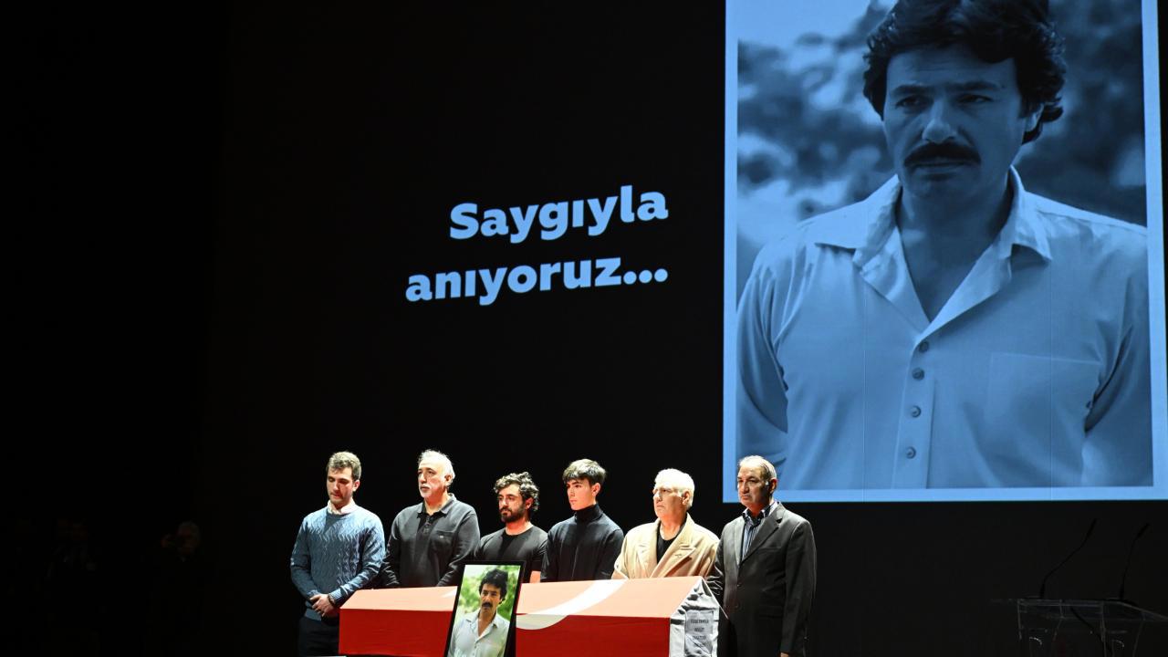Ferdi Tayfur için anma töreni düzenlendi