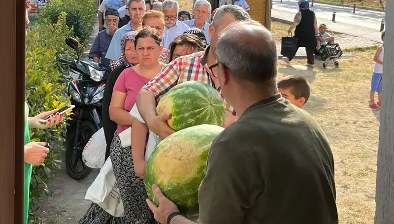 Tarlalarda Kalan Ürünler: Bedava Dağıtım ile Hasat Sevinci