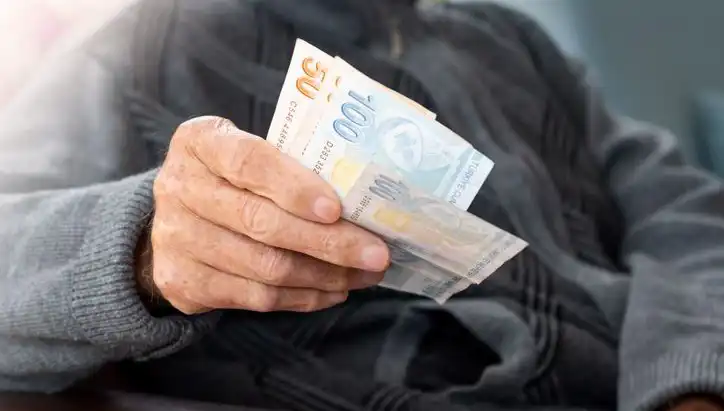 Emekli İkramiyesi Artışı: 4 Bin TL’ye Yükseliyor, Genel Kurul’da Karar Verilecek!