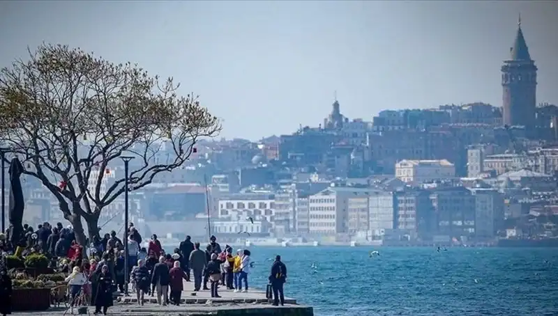 İstanbul'a Bahar Müjdesi: Hafta Sonunda Hava Nasıl Olacak?