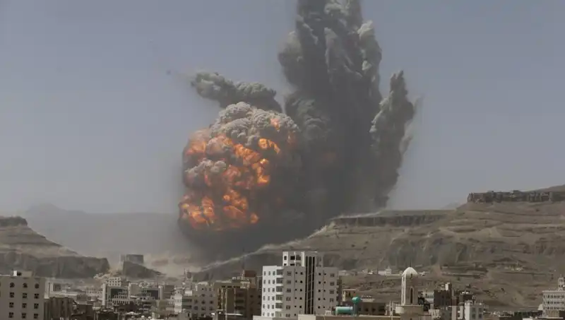 Yemen'deki Fabrikaya Yapılan Hava Saldırısı: ABD'nin Rolü ve Sonuçları