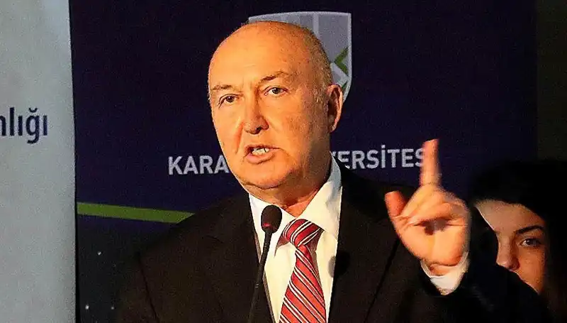 Prof. Dr. Övgün Ahmet Ercan'dan Şaşırtan Açıklama: Beyin Kanaması Tehlikesi!