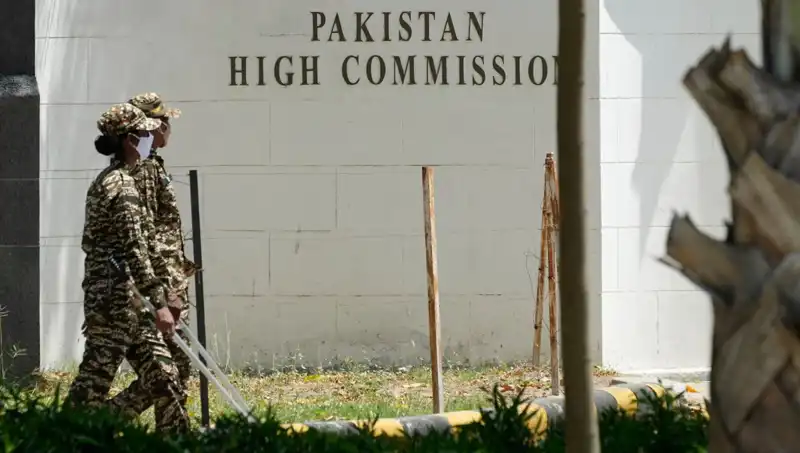 Hindistan ve Pakistan Orduları: Güçlü Yüzleşmeler ve Stratejik Farklılıklar