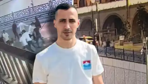 Taksim Meydanı'nda Şok Edici Cinayet: Altı Kişi Birini Döverek Öldürdü