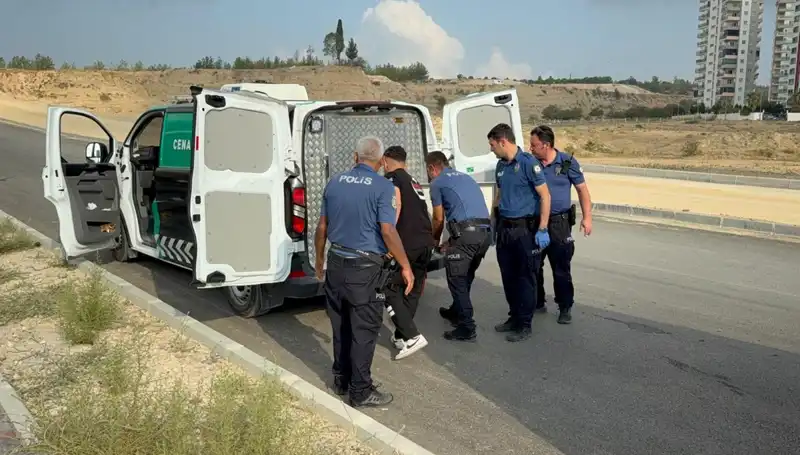 Yol Kenarında Bulunan Ceset, Gizemi Derinleştiriyor