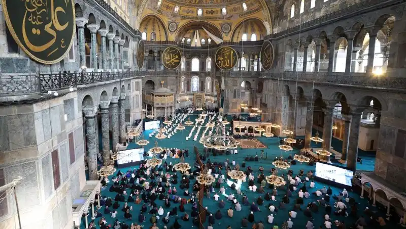 Ayasofya'nın Kapısını Kıran Sanığa Verilen Hapis Cezası İle İlgili Gelişmeler