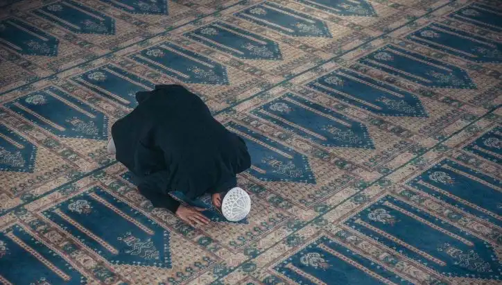 Cuma Namazı Saatleri ve Kılma Yöntemleri: 12 Eylül İçin Güncel Bilgiler