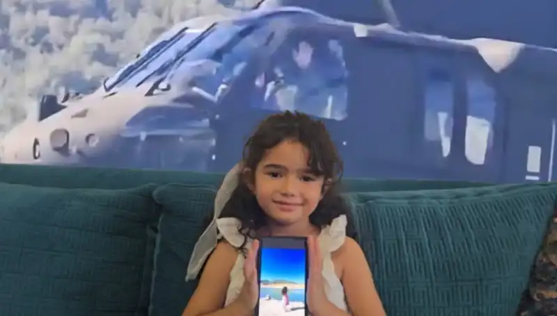 Sikorsky Pilotu, Küçük Hifa’ya Duygusal Bir Selam Gönderdi