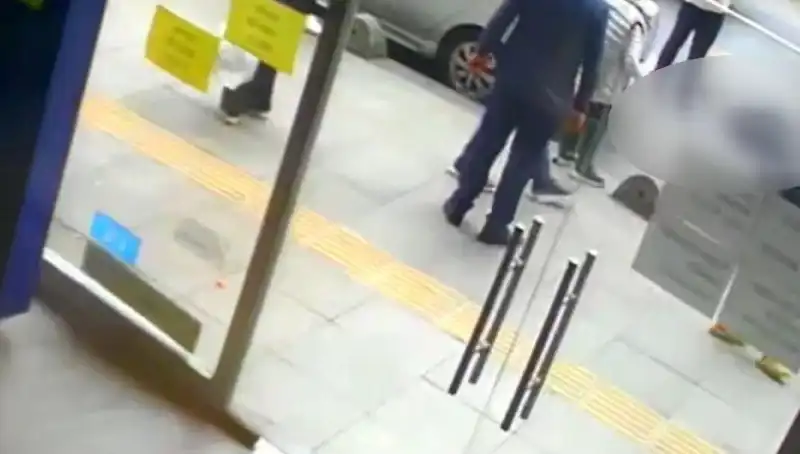 Esenler'de Trafiği Alt Üst Eden Feci Kaza: Hafriyat Kamyonu Bir Kişiyi Ezdi