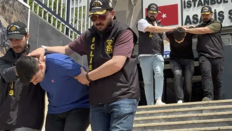 Üsküdar'da Silahlı Saldırı: Failler Yakalandı, Halk Tedirgin