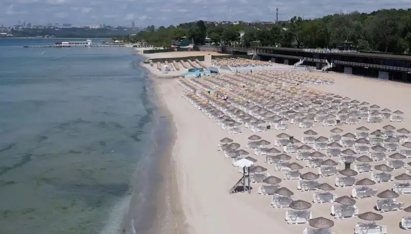 İstanbul Plajlarında 2025 Ücretleri: Sarıyer, Florya ve Adalar Fiyatları Açıklandı!
