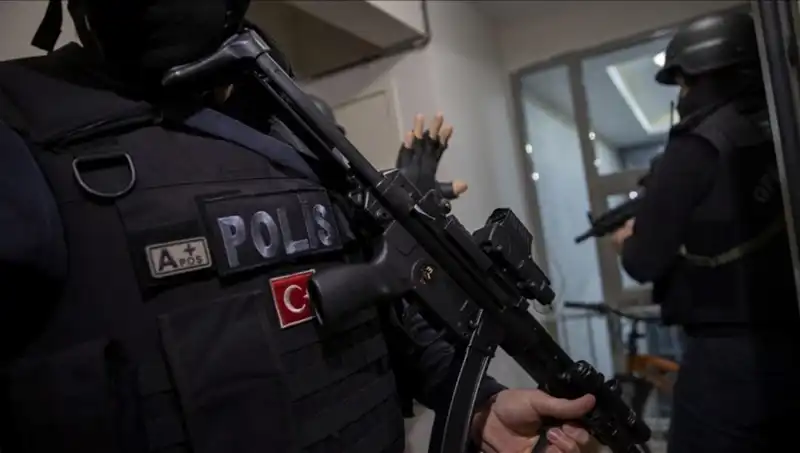 17 İl Genelinde DAEŞ'e Yönelik Dev Operasyon: 89 Gözaltı!