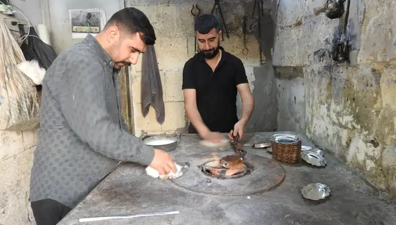 İşi Öğretmekte Zorlanan Usta Çırak Bulamıyor: Mesleğin Son Temsilcisi Alarm Veriyor