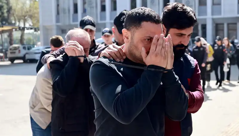 Havalimanında Yakalanan Kuyumcudan 120 Milyon Liralık Altın Vurgunu!