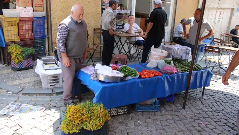 Dağlardan Sofralara: Doğanın Mucizesi Kendiliğinden Yetişen Şifa Kaynağı