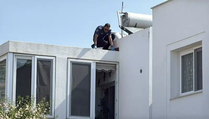 Bodrum’da Çatıdan Düşen Emekli Polis Hayatını Kaybetti: Olayın Ayrıntıları