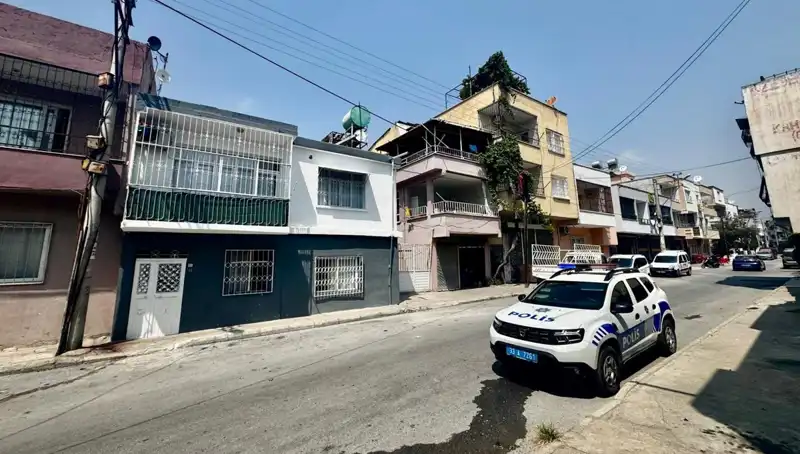 Silah Sesleri Üzerine Olay Yeri İncelemesi: Anne ve Kızının Mysterious Ölümü