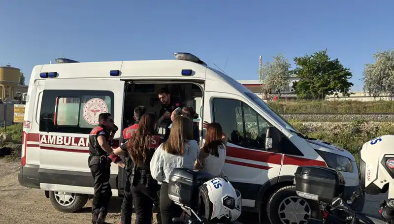 Arkadaşının Uzattığı Dalla Hayata Tutunan Genç: İlham Verici Bir Hikaye