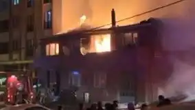Gaziosmanpaşa’da İki Bina Alev Alev Yandı: Yangının Sebepleri Araştırılıyor