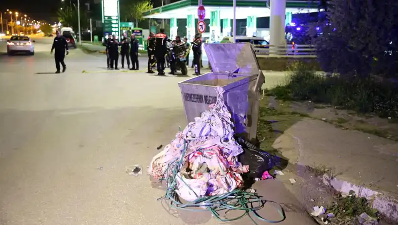 Bebeğini Çöp Konteynerine Atan Anne, Gözaltına Alındı!