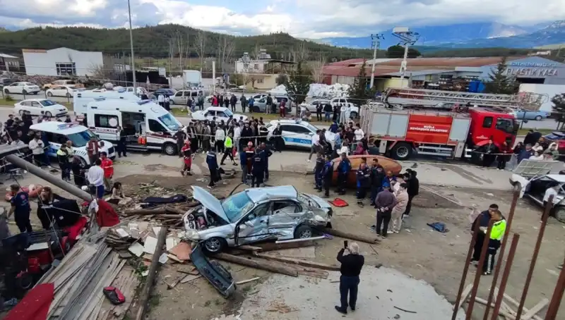 Bayram Tatilinde Üzücü Gerçek: Acı Bilanço 57 Can Kaybı, 6.533 Yaralı
