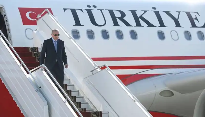 Cumhurbaşkanı Erdoğan İtalya Turu Sonrası Ülkeye Dönüş Yaptı