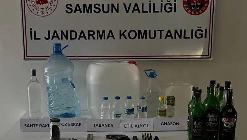 Samsun'da Sahte İçki Çetesi Çökertildi, Litrelerce İmalat Ele Geçirildi!