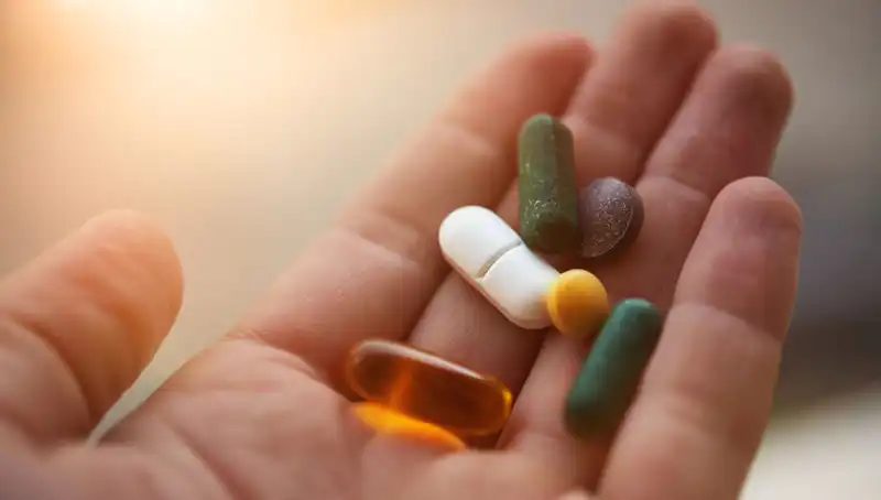 ABD'li Doktor, Sağlığınızı Tehdit Eden 3 Vitamin Takviyesini Açıkladı!