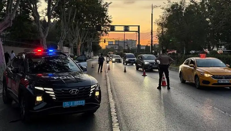 İstanbul'da "Huzur İstanbul" Uygulaması: Şehirde Gözaltı Operasyonu Gerçekleşti