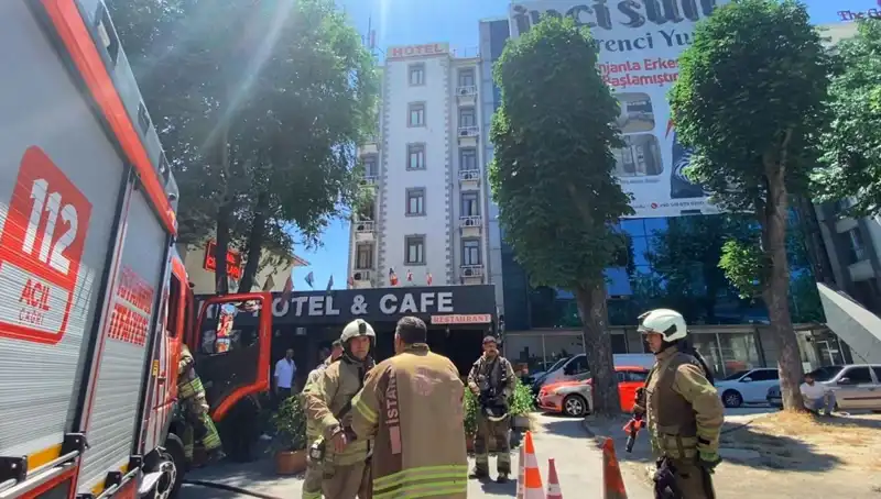 Fatih'te Otel Yemekhanesinde Yangın: İhmal mi Yoksa Kaza mı?