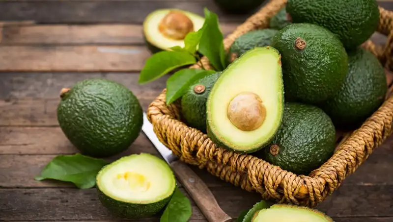 Avokado: Sağlık Faydaları ve Potansiyel Riskleri Neler?