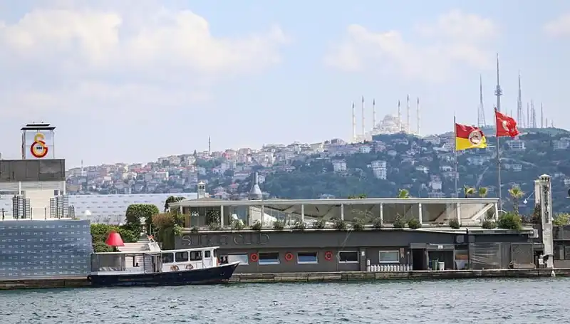 15 Yıl Süren Davanın Sonuçları: 2. Abdülhamid’in Mirasçıları Galatasaray Adası’nı Talep Etti