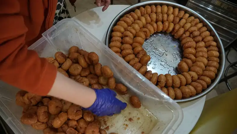 Sadece Ramazan’da Yapılan Bu Lezzet, Kilosu 400 Lira ile Satılıyor!