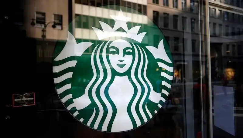 Starbucks Küresel Satışlarında Düşüş: Kayıpların Nedenleri ve Gelecek Beklentileri