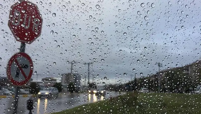 Meteoroloji'den 20 İle Kritik Uyarı: Soğuk Hava ve Sağanak Yağışlar Geliyor!