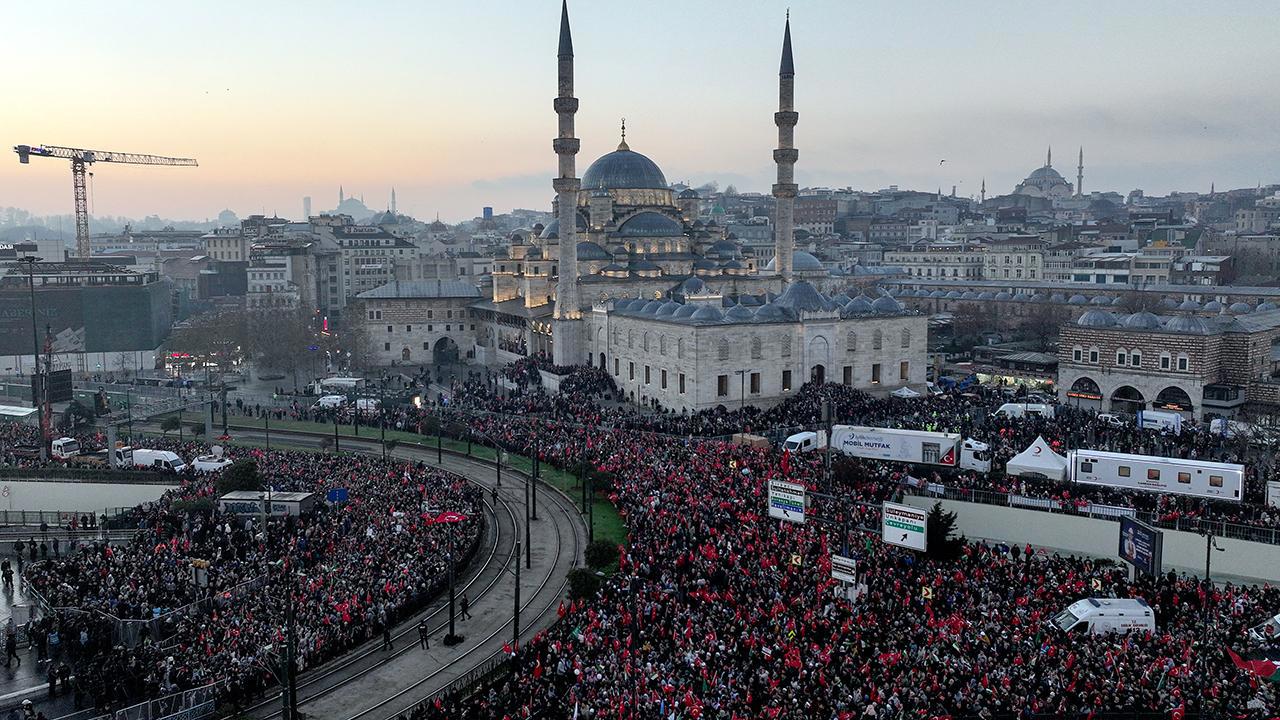 Dünya'nın Dört Bir Yanından İnsanlık İttifakı İstanbul'da Buluştu