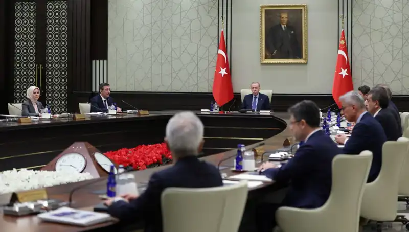 1 Mayıs Emek ve Dayanışma Günü’nde Kabine Üyelerinden Güçlü Mesajlar