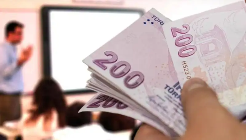 2025'te Öğretmen Maaşları Ne Kadar? Uzman Öğretmenlerin Kazançları Değişiyor!