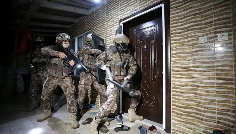 Suç Örgütlerine Ağır Darbe: 158 Şüpheli Operasyonla Yakalandı